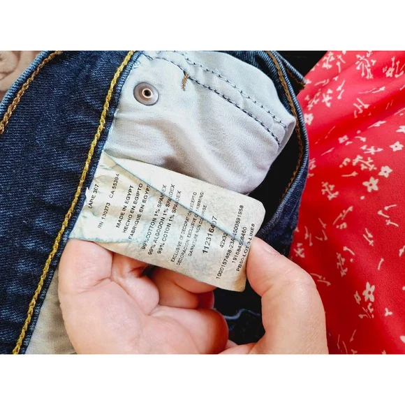 Men's Wrangler Relaxed Boot Jeans Size 42x32 Blue - Picture 5 of 5